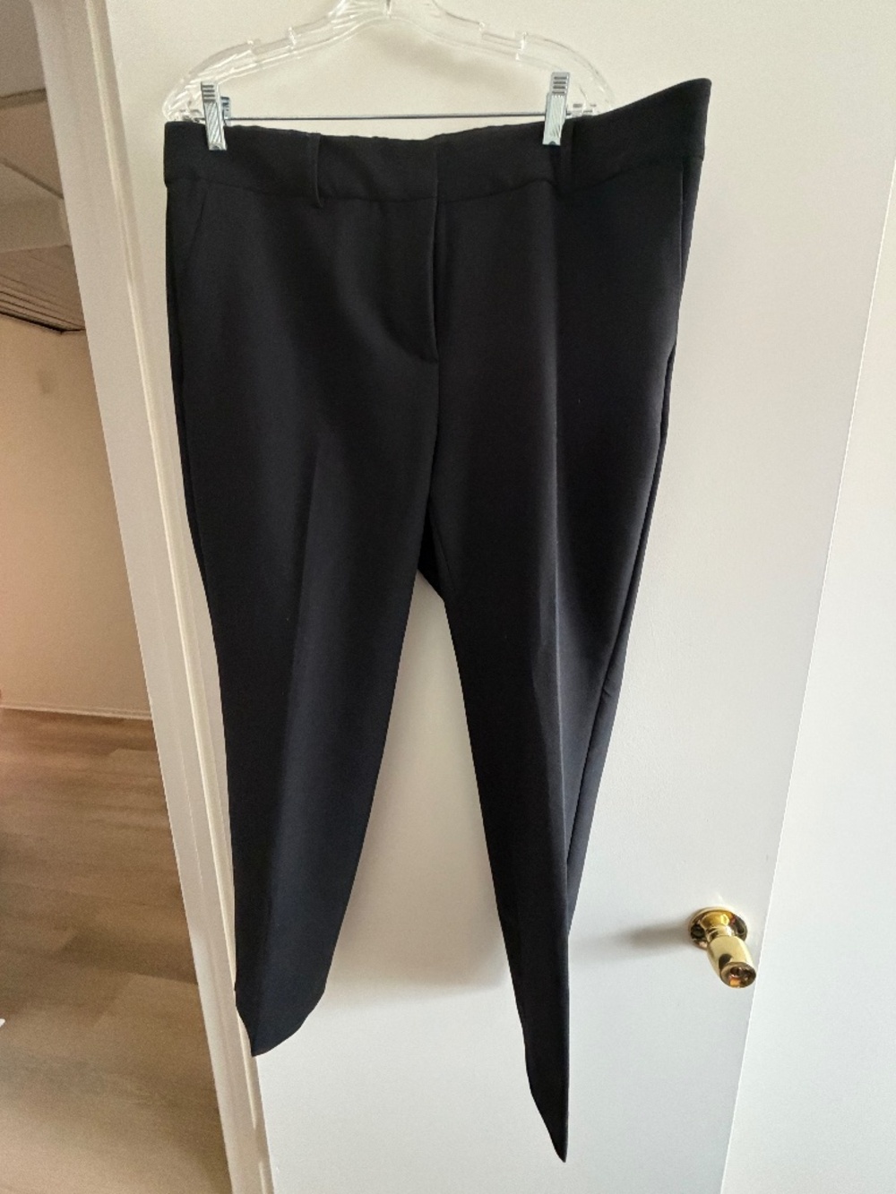 Talbots Hampshire Ankle Pant in Black